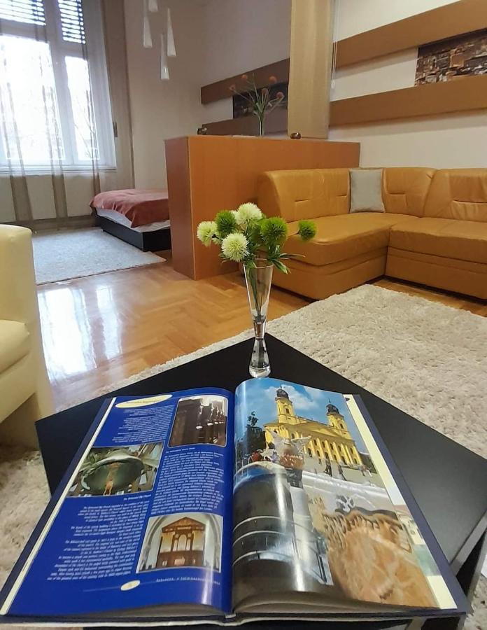 City Life Apartment Debrecen Exterior photo